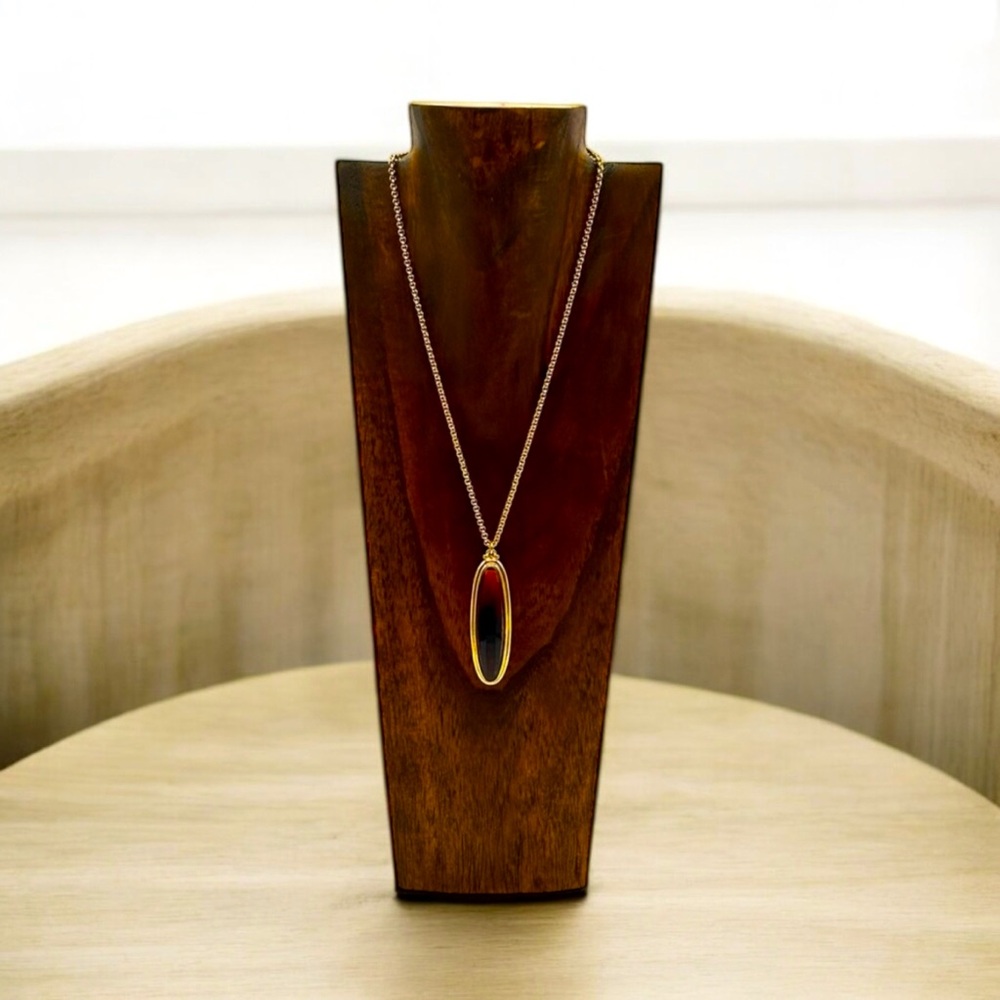 Vintage Monet Gold Tone Faux Amber Large Oval Pendant Necklace EUC 24"
